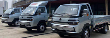 智領(lǐng)科技 相越巔峰——中國重汽HOWO智相上市發(fā)布會