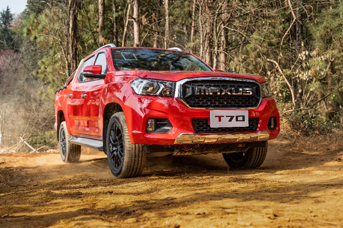 上汽大通MAXUS與消防戰(zhàn)士共守初心、勇?lián)姑?>
                </div>
            </a>
        </div>
        <div   id=