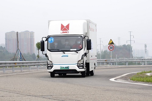 刷新新能源物流車挑戰賽最好成績！江鈴E路達勢不可擋