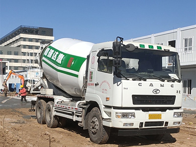 20輛星馬攪拌車，24h奮戰(zhàn)！建濱州方艙醫(yī)院惠達瑞和“亮家底”