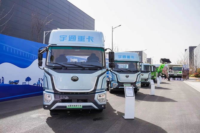 破解行業困境！宇通聯手寧德時代首發15年150萬公里質保長壽命電池