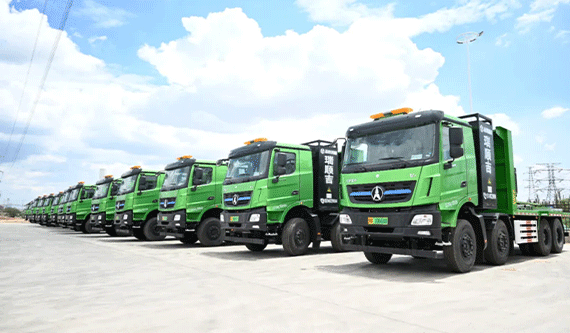 300輛重卡全是一個品牌！這家公司為何如此信任TA？