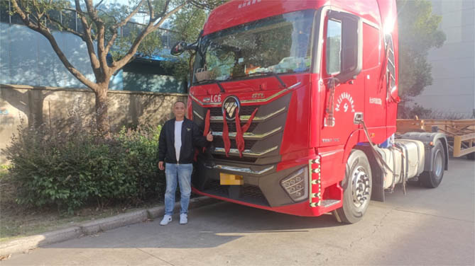 百公里油耗19.8L！5臺(tái)歐曼GTL重卡助孟經(jīng)理征戰(zhàn)港口運(yùn)輸 效益步步高升